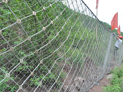 曲麻莱县被动边坡防护网